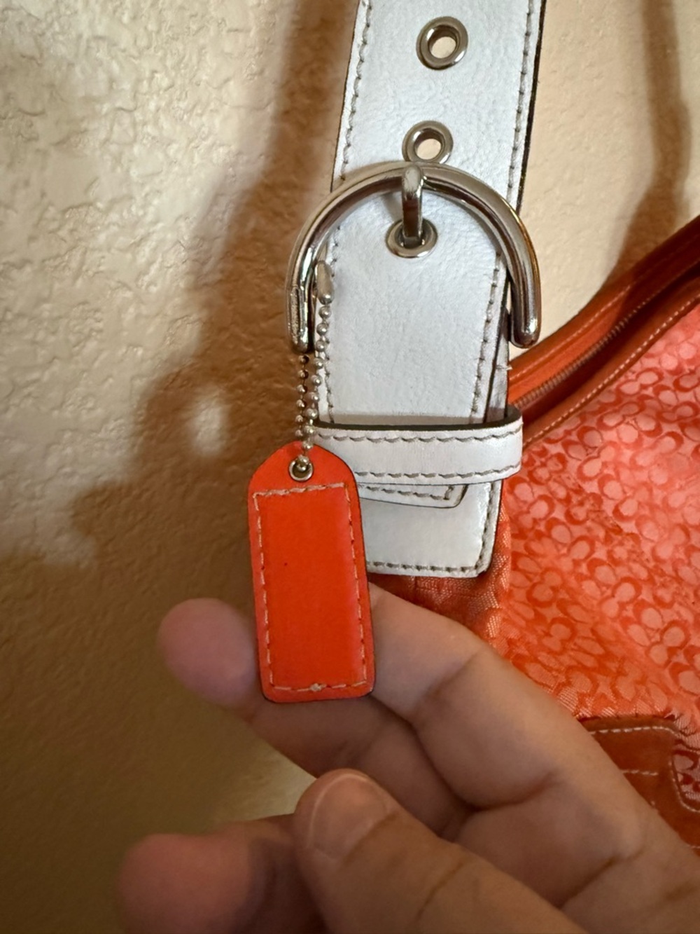 Coach Orange Signature-Pattern Shoulder Bag w/ White Strap & bi-colored hang tag - Picture 7 of 9